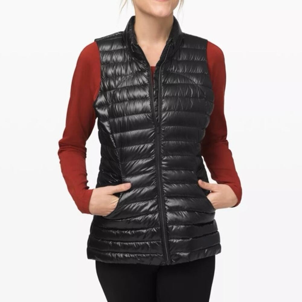 Lululemon Pack It Down Shiny Down Black Puffer Activewear Vest Size 4 / XS